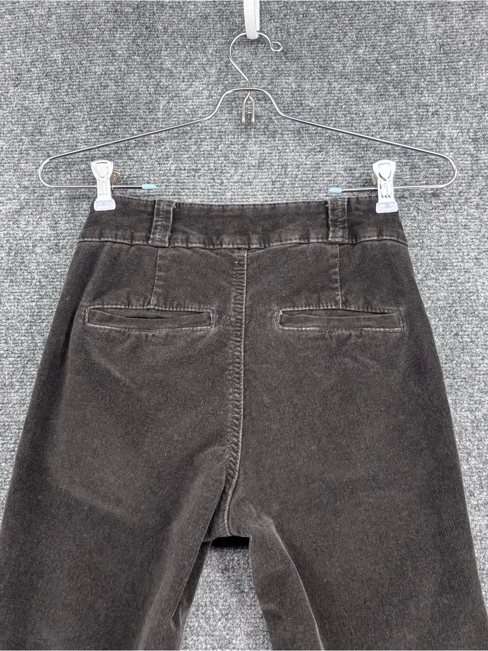 Anthropologie Pilcro The Icon Retro Gray Soft Corduroy Flare Leg Pants Women’s 4 - Picture 4 of 13